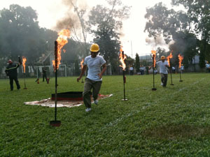 Hội thao kỹ thuật chữa cháy – cứu hộ năm 2011Quận Phú Nhuận và Bình Thạnh